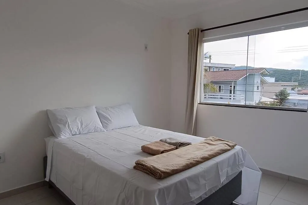 Apartamento 03 - Praia Ingleses Florianopolis 0*,  Brazil